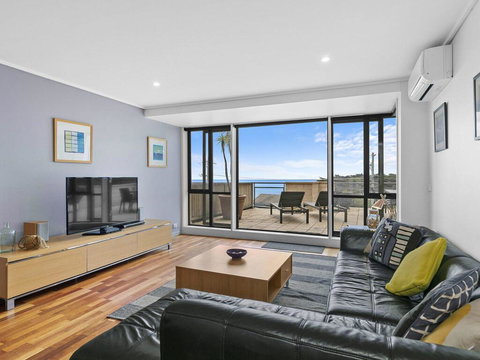APARTMENT 10 PACIFIC APARTMENTS - FREE WIFI! - Accommodation QLD 0