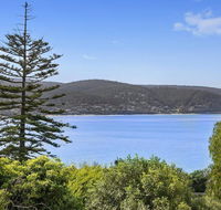 APARTMENT 29 PACIFIC APARTMENTS - Grand Escape with ocean views - Accommodation QLD