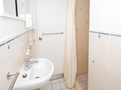 Apartment 3 - Providence - Accommodation QLD 1