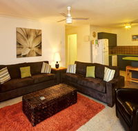 Apartment with Inground Pool - Accommodation QLD