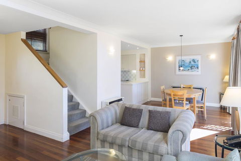 Apartments @ 15 Thompsons - Accommodation QLD 2