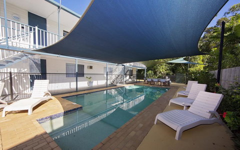 Apollo Jewel Beachfront Apartments - Accommodation QLD 3