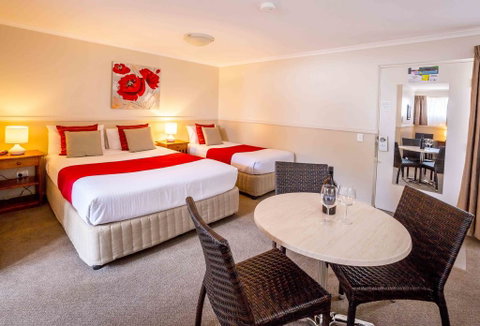 Apple & Grape Motel - Accommodation QLD 0