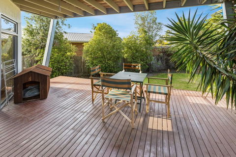 Aqua Vista - A Stroll To Paynesville Forshore - Accommodation QLD 1