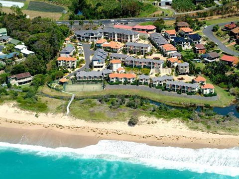 Aqualuna Beach Resort - Unit 25 - Accommodation QLD 0