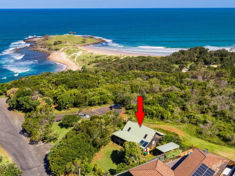 Aqualuna- Excellent Surfing Beaches. - Accommodation QLD 3