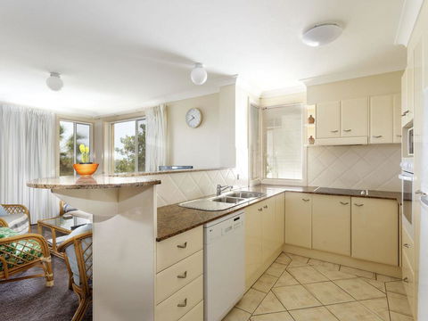 Aquarius Apartment 9 - Accommodation QLD 2