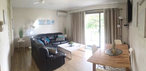Aquarius Batehaven - Accommodation QLD 2