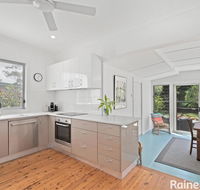 Arcadia By the Sea - Accommodation QLD