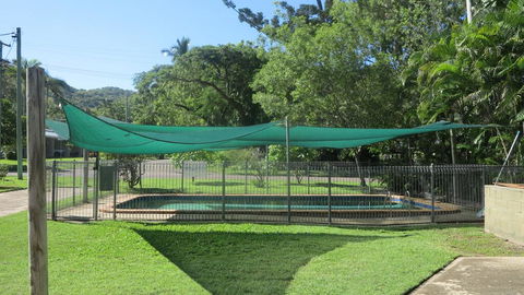 Arcadia Palms Unit 1 - Accommodation QLD 2