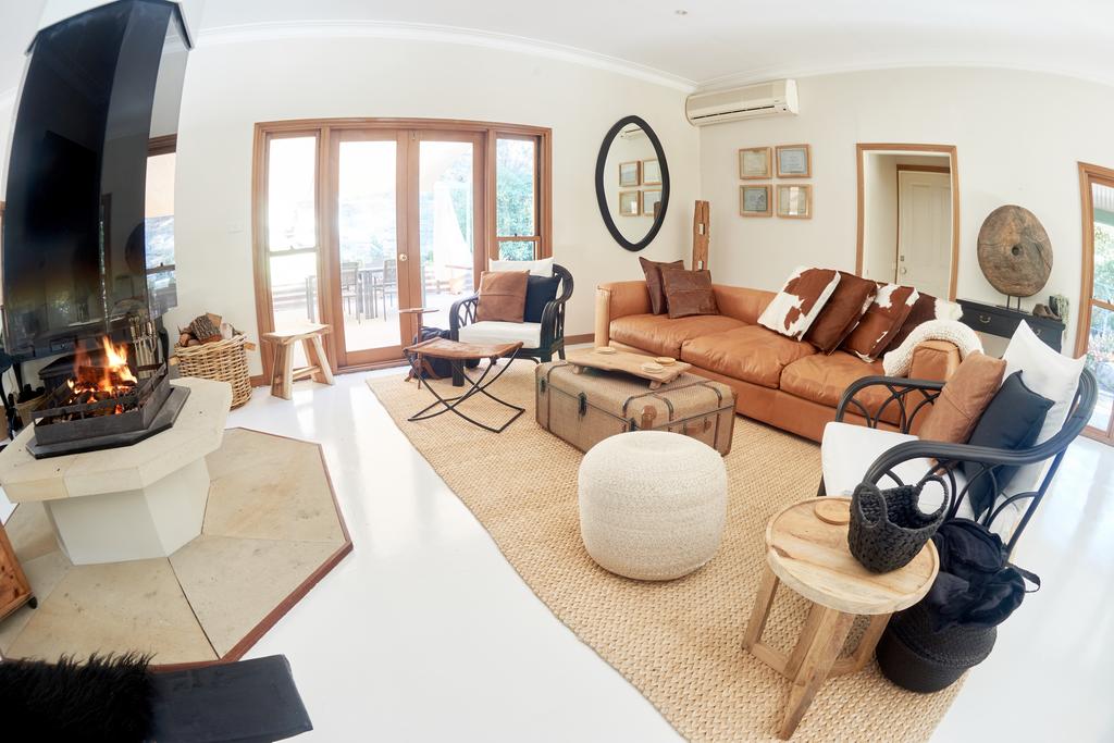 Laguna NSW Accommodation QLD