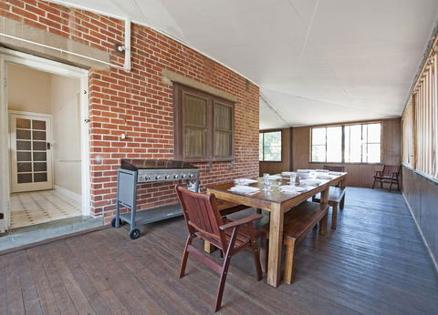 Arch On Mellool - Accommodation QLD 2