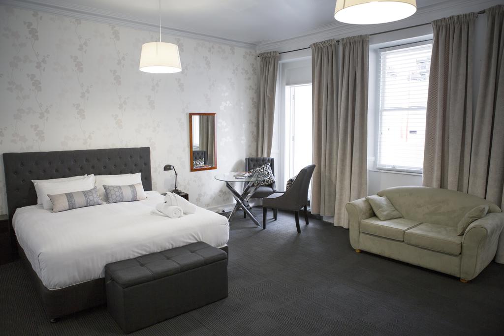 Queens Domain TAS Accommodation QLD