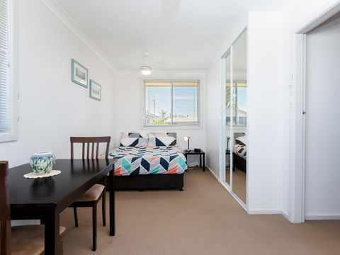 Argyle Cottage' 41 Argyle Avenue - Great Family Home For Holidays - Accommodation QLD 3