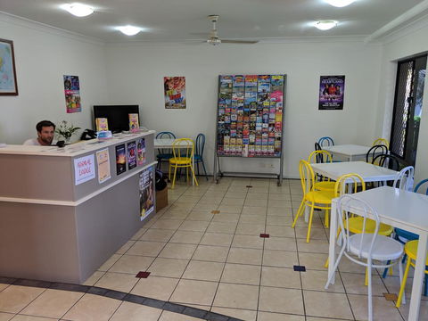 Arrival Lodge Bed & Breakfast - Accommodation QLD 3