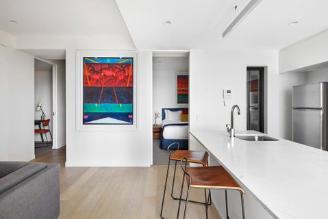 Art Series - The Johnson - Accommodation QLD 1
