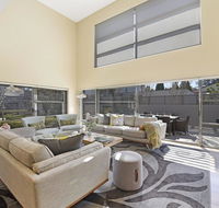 Arum 4 Heritage Park - contemporary  timeless - Accommodation QLD