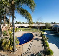 Ashleigh Court Motor Inn - Accommodation QLD