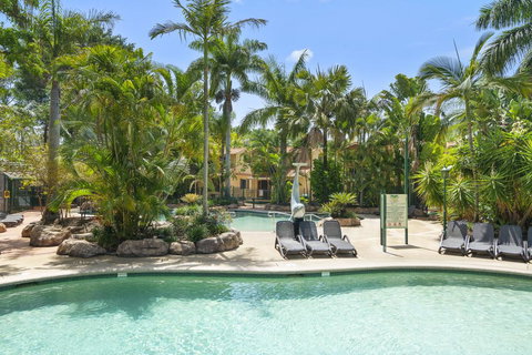 Ashmore Palms Holiday Village - Accommodation QLD 2