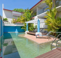 Macrossan House Boutique Holiday Apartments - Accommodation QLD
