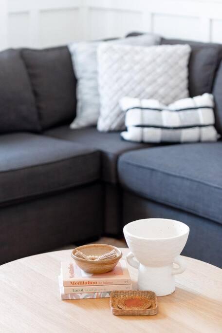 Maison La Plage Brighton - Accommodation QLD 2