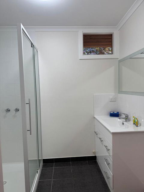 Mallacoota Log Cabins - Accommodation QLD 1