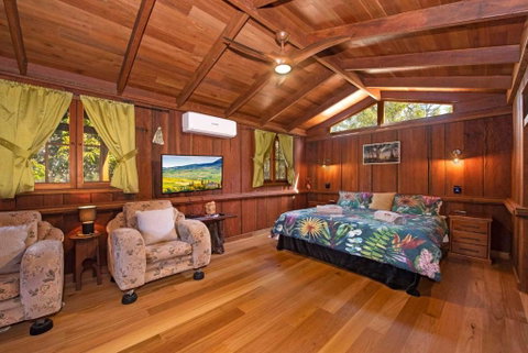 MANGO LODGE River Heads - Accommodation QLD 1