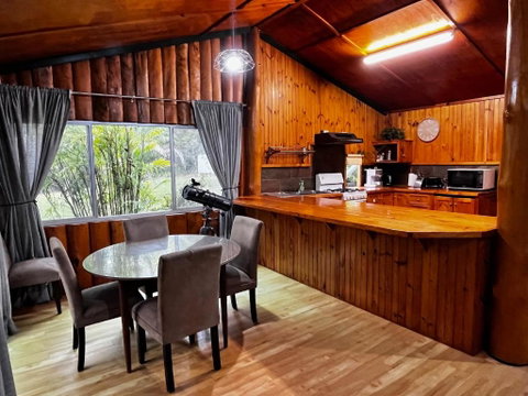 Mannland Cottage Retreat - Accommodation QLD 1