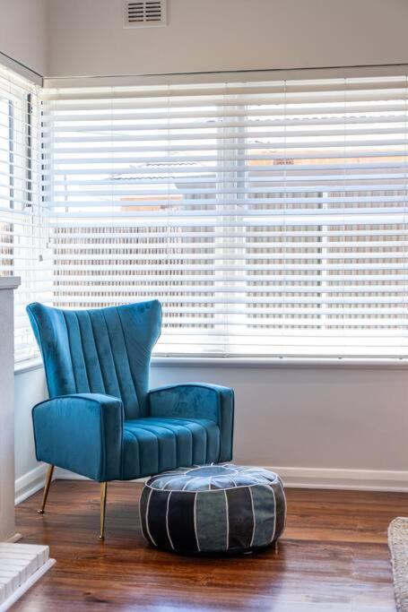 Marble At South Plympton - 4BR Modern WiFi - Accommodation QLD 3