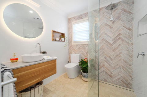 Marche Home Stay, Immaculate Presentation, Private & Relaxing - Accommodation QLD 3