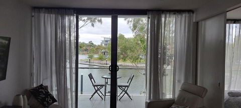 Marina View Apartment On The Maribyrnong River, Melbourne - Accommodation QLD 0