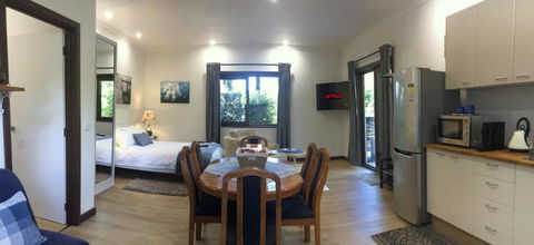 Marysville Retreat - Accommodation QLD 2