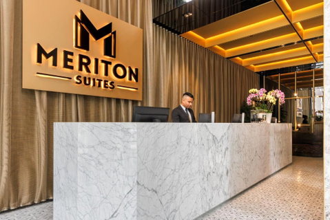 Meriton Suites Melbourne - Accommodation QLD 2