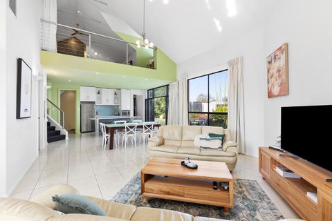 Merlot Verdelho Townhouses - Accommodation QLD 0