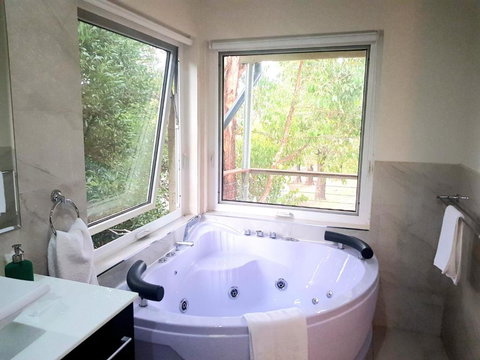 Merry Mary - Accommodation QLD 3