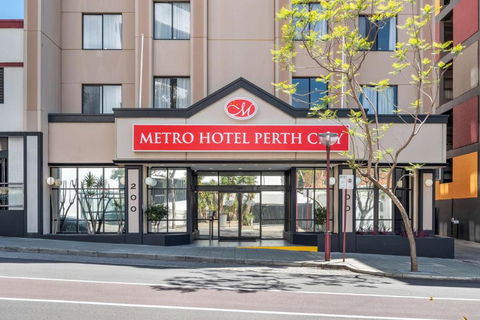 Metro Hotel Perth City - Accommodation QLD 2
