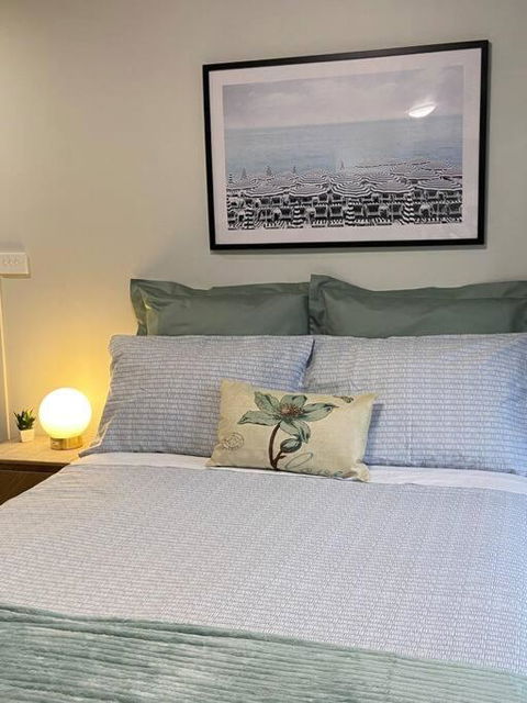 MEPLE, Tiny Home, Pets, Walk2Food, WiFi, Bfast, - Accommodation QLD 0