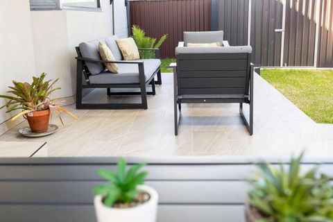 Modern Home In The Heart Of Bankstown - Accommodation QLD 2