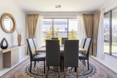 Modern Mansion In Lightsview By Host Solutions - Accommodation QLD 3