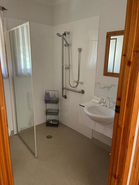 Monaukai Estate - Accommodation QLD 3