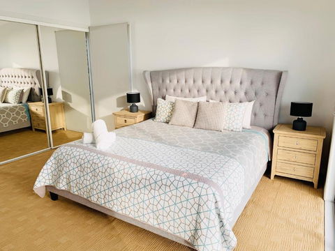 Moreton Magnificent Views - Accommodation QLD 1