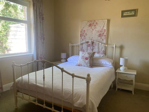 Mount Charles Homestead - Accommodation QLD 0