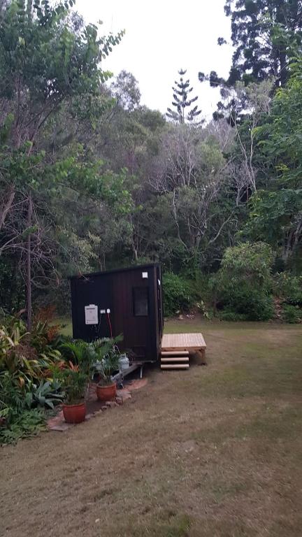 Natural Age By Tiny Away - Accommodation QLD 1