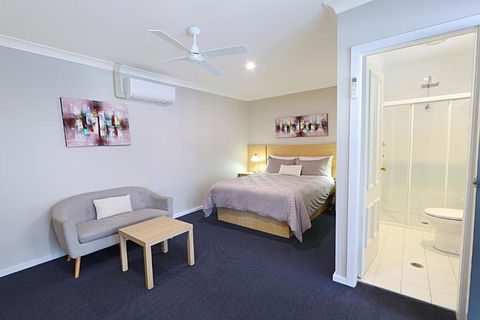 Nebula Motel - Accommodation QLD 3