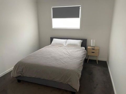 New 3 Bedroom House In Cooma - Accommodation QLD 1
