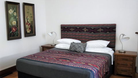Northern Arts Hotel - Accommodation QLD 1