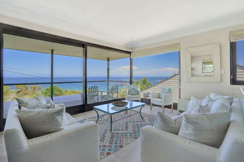 Newport Surf Break - Accommodation QLD 1