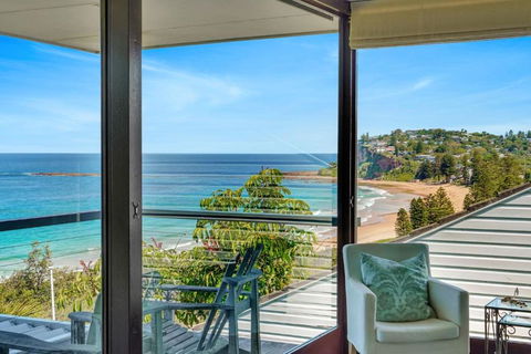 Newport Surf Break - Accommodation QLD 0