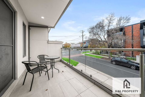 Nice House Walking To Shopping Center - Accommodation QLD 2