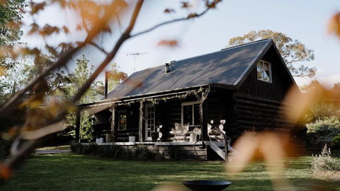 Norsu Cabin - Accommodation QLD 0